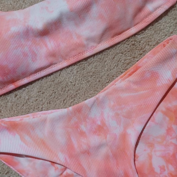 BECCA by Rebecca Virtue Tie-Dye Crystal Kiera Top & Adela Hipster Bottoms - Picture 5 of 8
